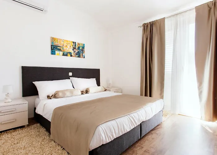 Roza Murter 펜션 시베니크